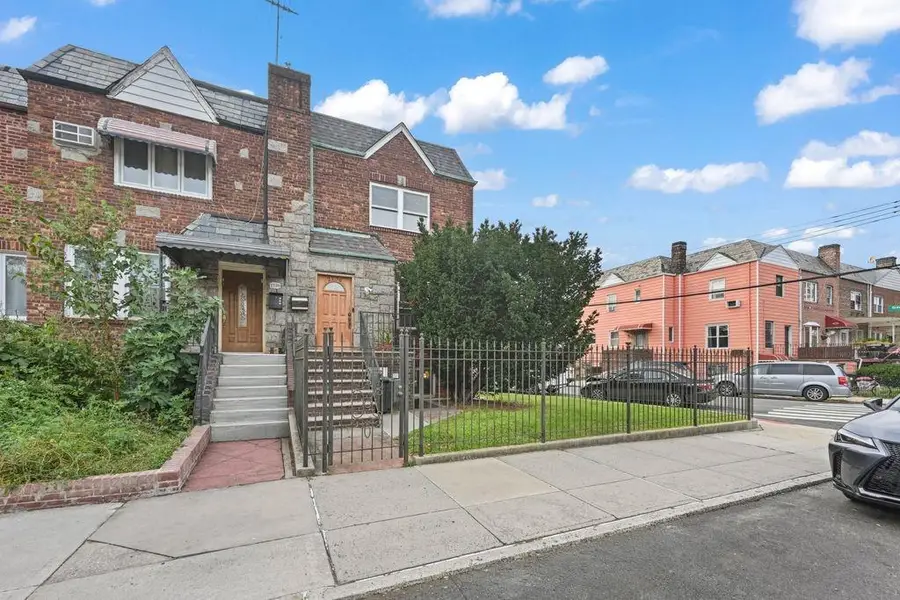 2136 East 28th Street, Brooklyn, NY 11229 - #3