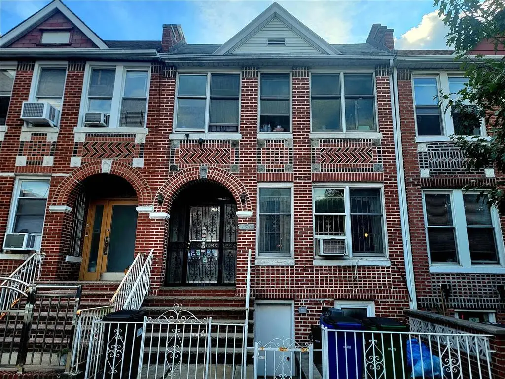 172 Bay Ridge Avenue, Brooklyn, NY 11220 - #1