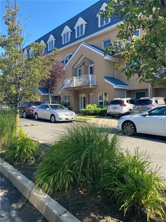 1962 Bergen Avenue #3E, Brooklyn, NY 11234