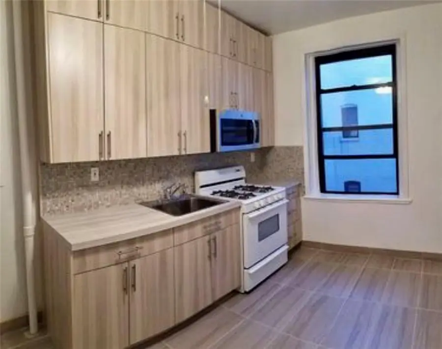 3045 Ocean Parkway #3H, Brooklyn, NY 11235 - #3