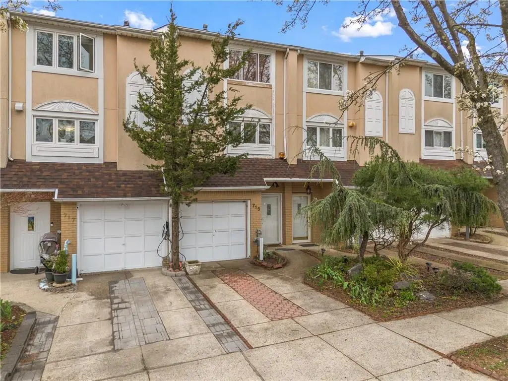 715 Correll Avenue, Staten Island, NY 10309 - #1