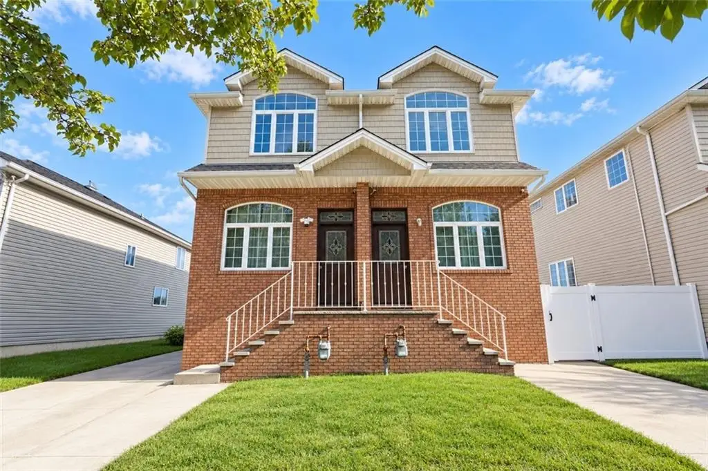 804 Richmond Road, Staten Island, NY 10304 - #1