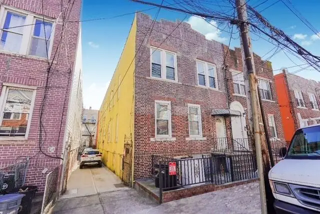 20 Brighton 4th Terrace, Brooklyn, NY 11235 - #1
