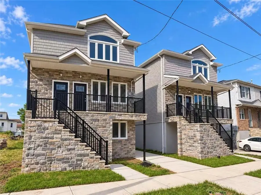 27 Lava Street, Staten Island, NY 10305 - #2