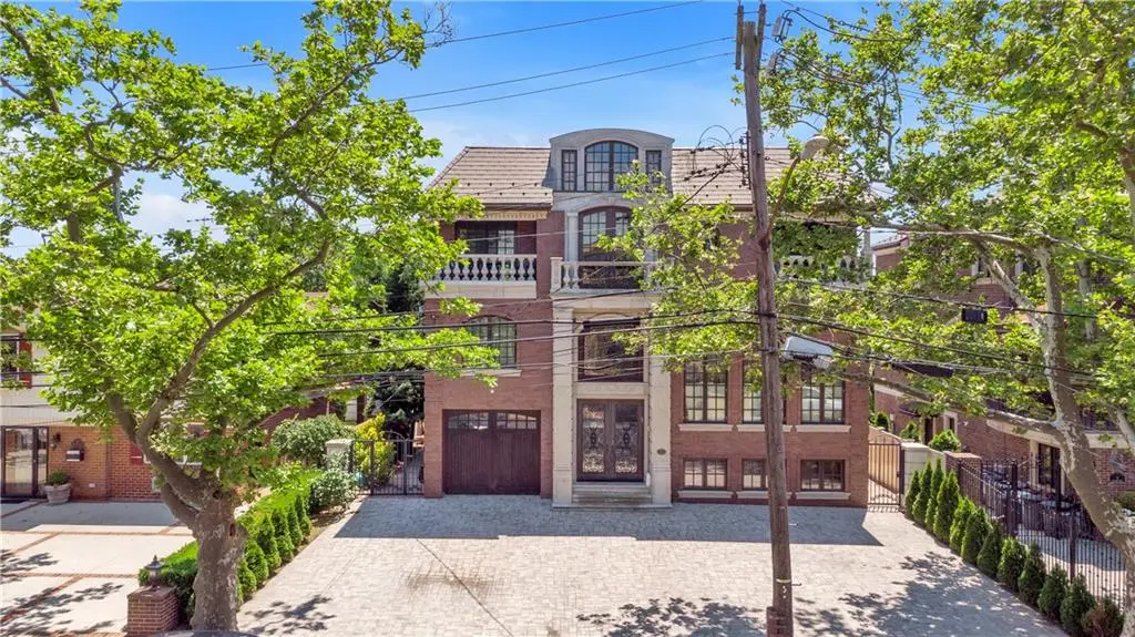 8 Whitman Drive, Brooklyn, NY 11234 - #1