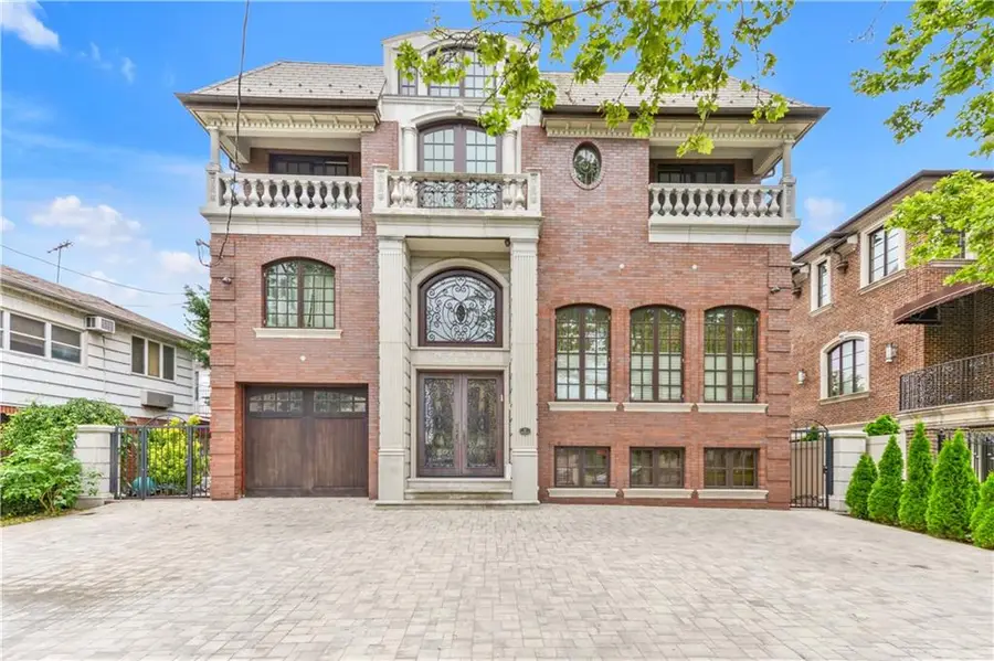 8 Whitman Drive, Brooklyn, NY 11234 - #2