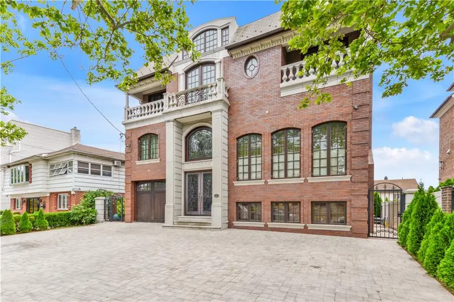 8 Whitman Drive, Brooklyn, NY 11234 - #3