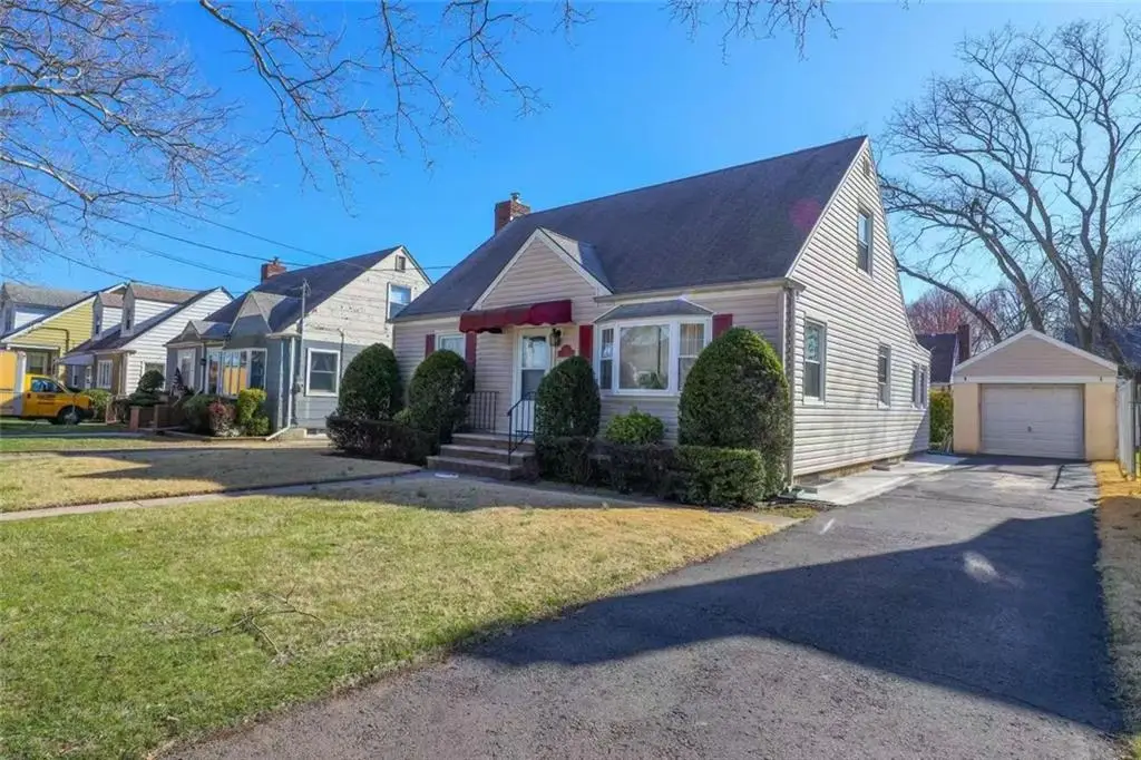 100 Sterling Avenue, Staten Island, NY 10306 - #1