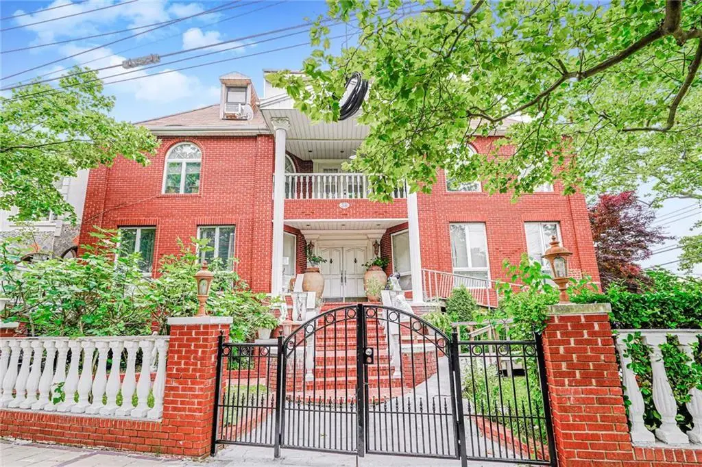 38 Bassett Avenue, Brooklyn, NY 11234 - #1