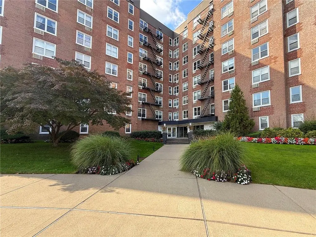 350 Richmond Terrace #1W, Staten Island, NY 10301 - #1