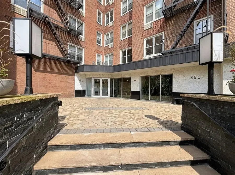 350 Richmond Terrace #1W, Staten Island, NY 10301 - #2