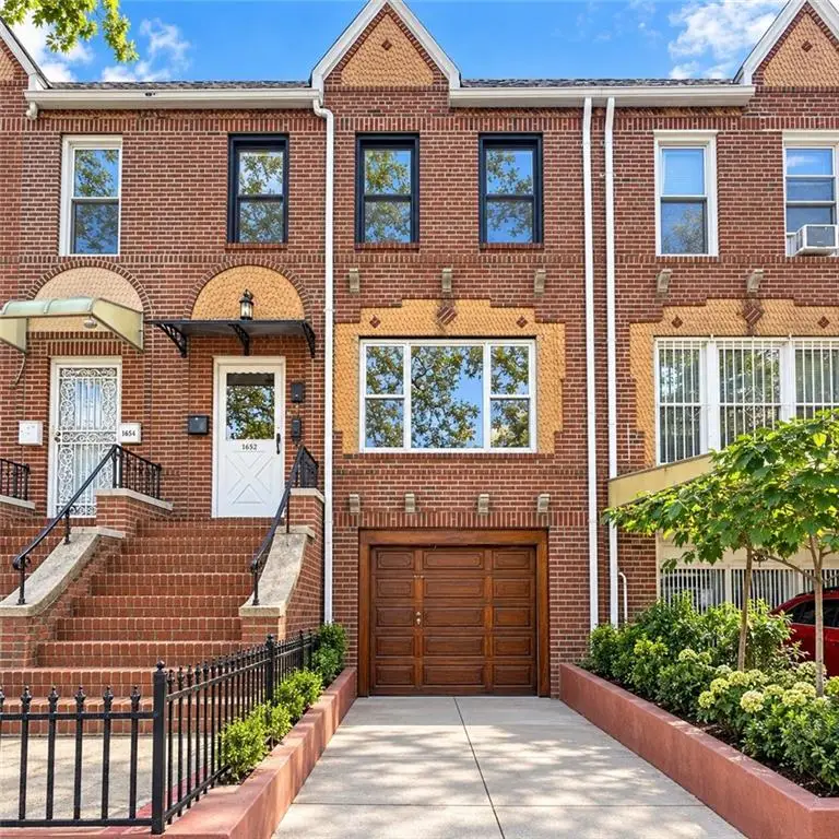 1652 West 8th Street, Brooklyn, NY 11223 - #1