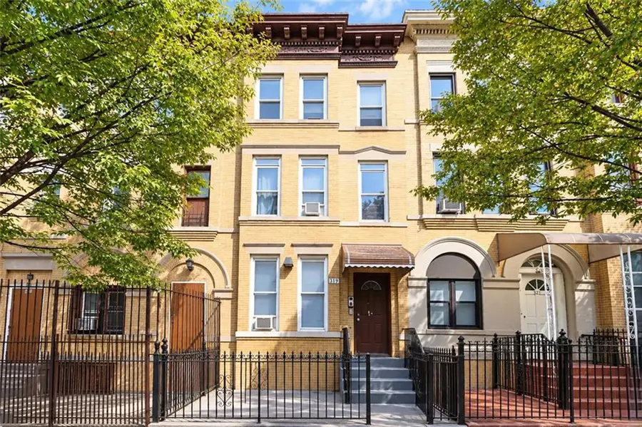 319 48th Street, Brooklyn, NY 11220 - #3
