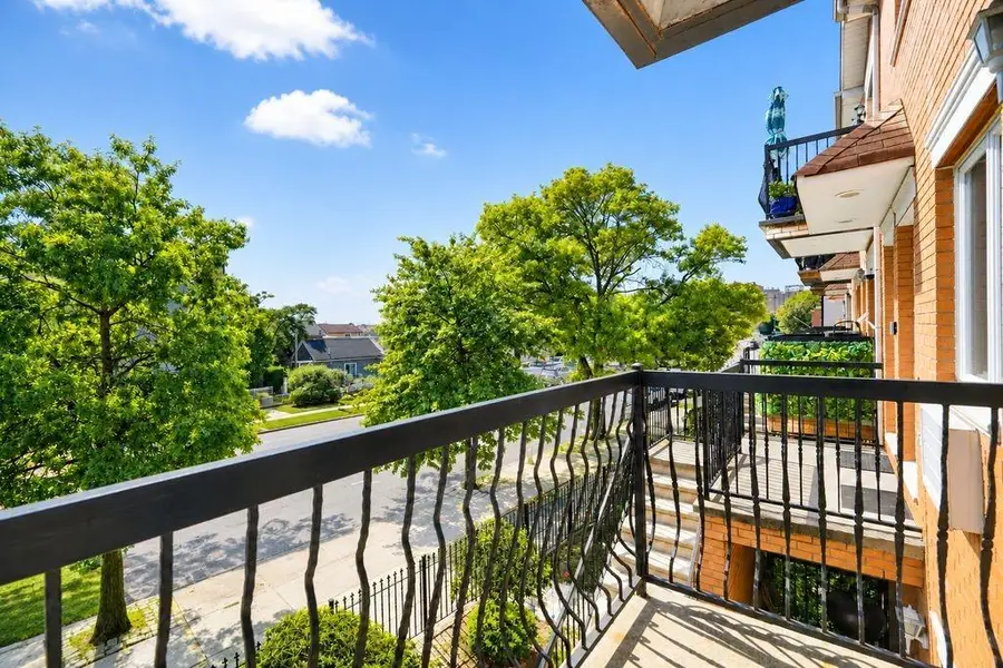 3115 Emmons Avenue #4B, Brooklyn, NY 11235 - #3