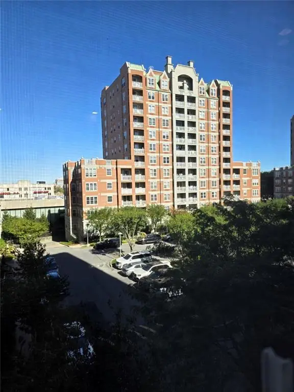 60 Oceana Dr West #4A, Brooklyn, NY 11235 - #1