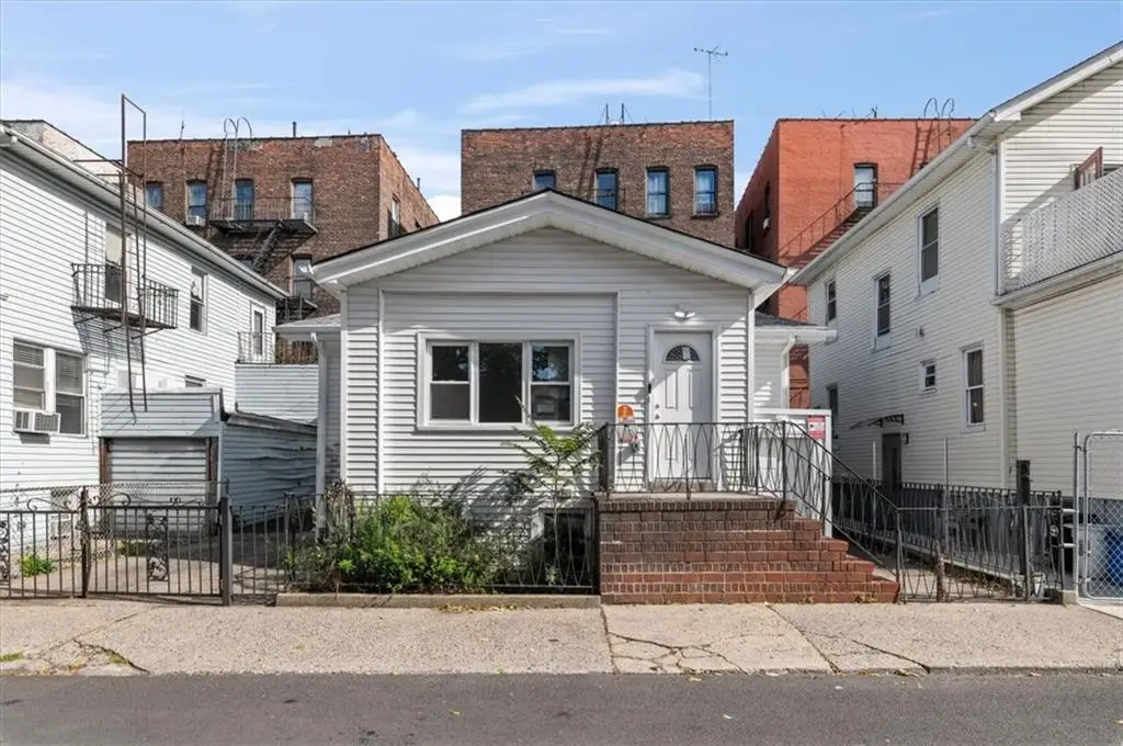 3041 Brighton 8th Street, Brooklyn, NY 11235 - #1