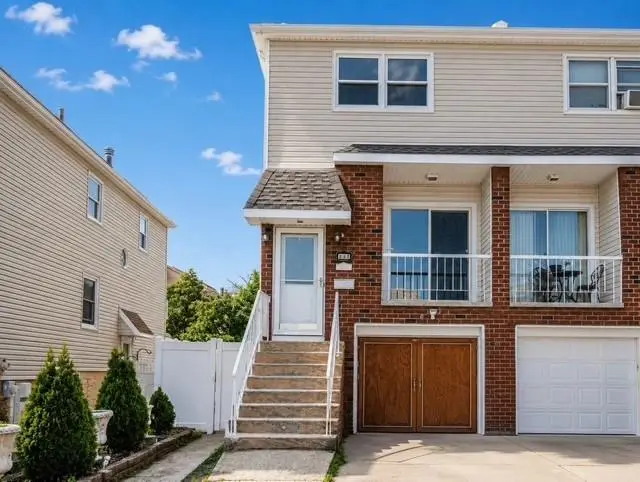 237 Brookfield Avenue, Staten Island, NY 10308 - #1
