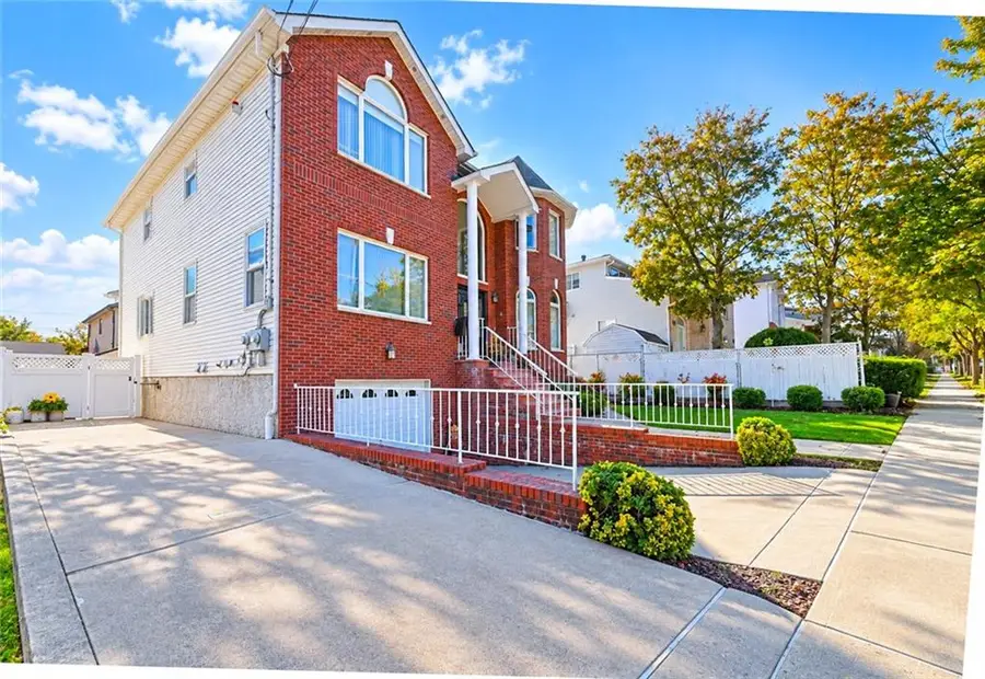 214 Mason Boulevard, Staten Island, NY 10309 - #3