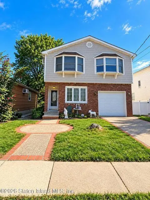 479 Bloomingdale Road, Staten  Island, NY 10309