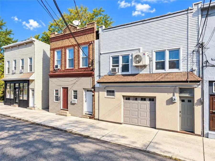 113 Van Pelt Avenue, Staten Island, NY 10303 - #2