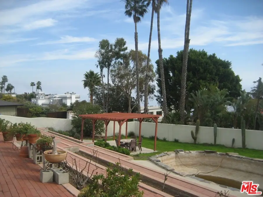 6307 Via Cataldo Street, Malibu, CA 90265 - #3