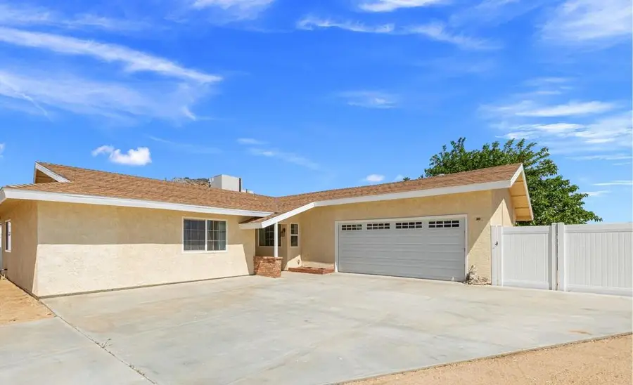 56034 Desert Gold Drive, Yucca Valley, CA 92284 - #2