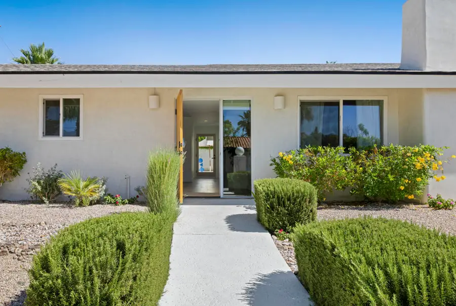 1190 E Buena Vista Drive, Palm Springs, CA 92262 - Image #3