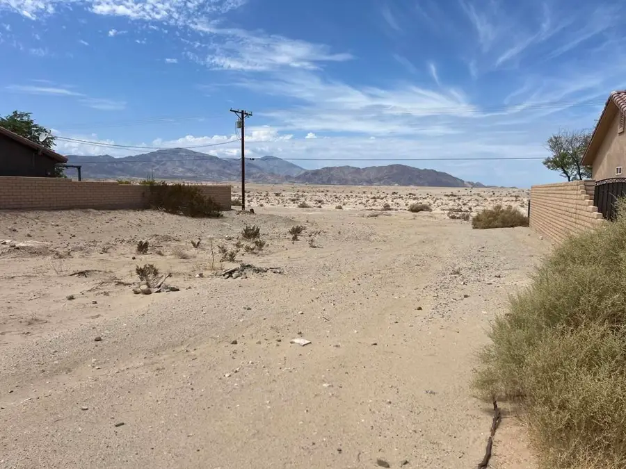 1512 Marina Drive, Thermal, CA 92274 - Image #3