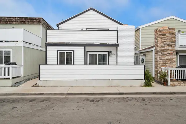 204 David Drive, Newport Beach, CA 92663