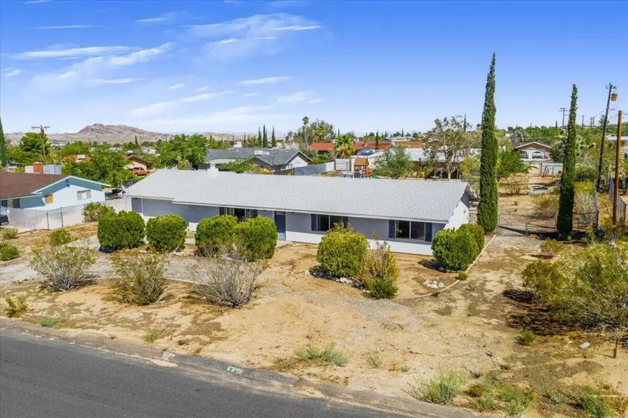 7475 Alaba Ave Avenue, Yucca Valley, CA 92284 - Image #2