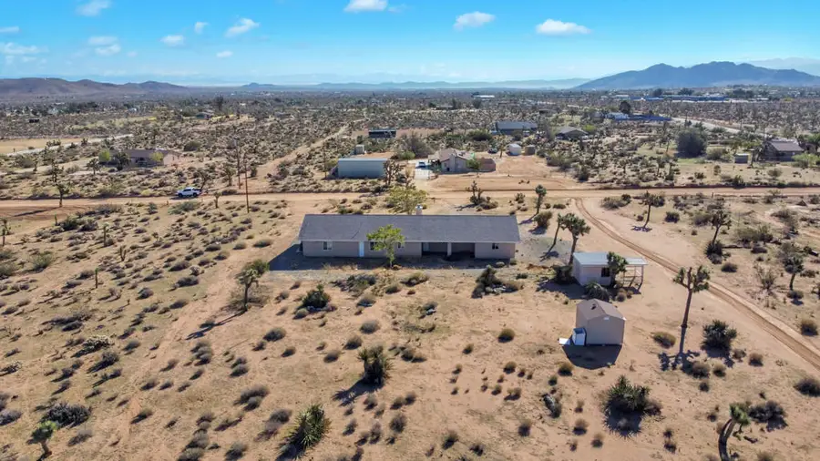 3230 Balsa Avenue, Yucca Valley, CA 92284 - Image #2