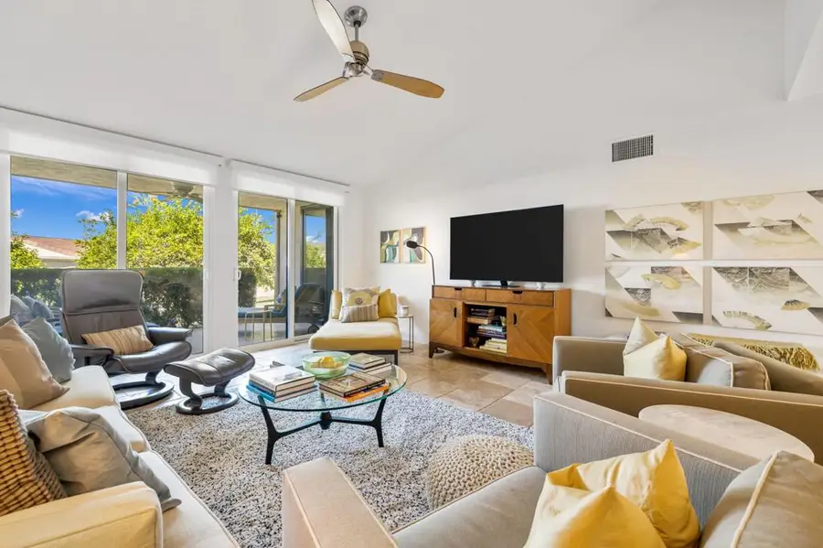 2077 S Caliente Drive, Palm Springs, CA 92264 - Image #2