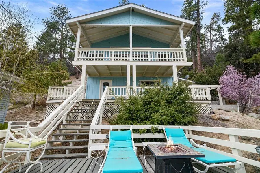 38634 N Shore Drive, Fawnskin, CA 92333 - Image #3