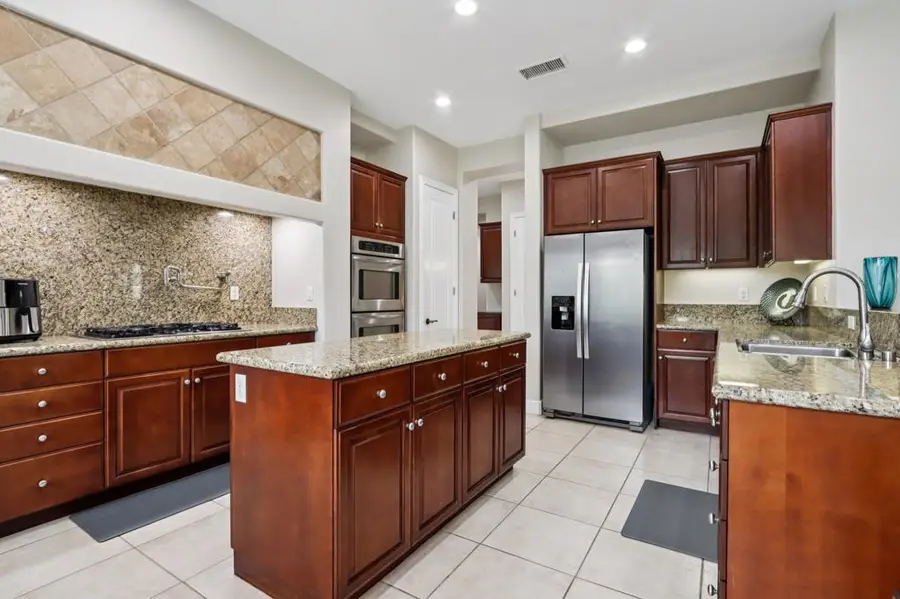 101 Azzuro Drive, Palm Desert, CA 92211 - Image #3