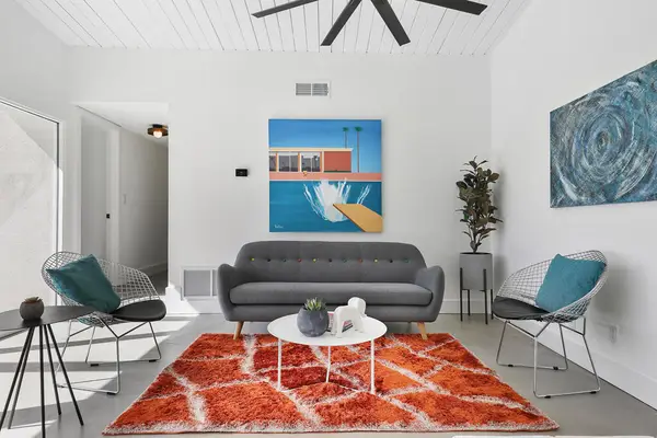 2041 S Calle Palo Fierro, Palm Springs, CA 92264