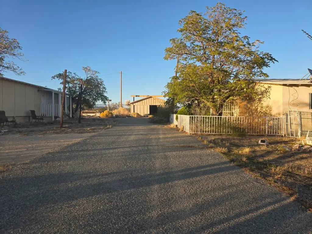 6149 105 Th Street W, Rosamond, CA 93560 - Image #1