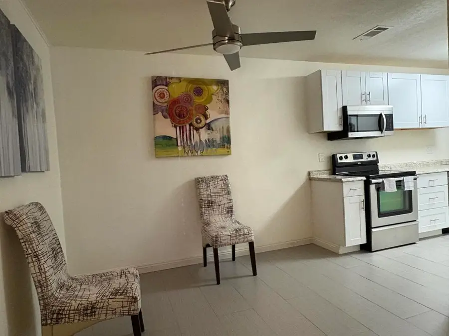 2821 N Los Felices Circle W #114, Palm Springs, CA 92262 - Image #3