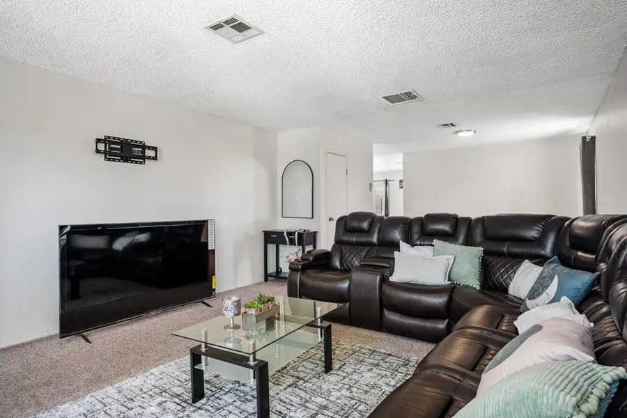 10796 Santa Cruz Road, Desert Hot Springs, CA 92240 - Image #3