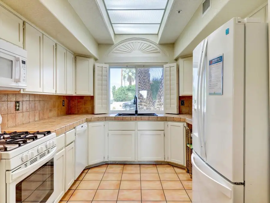 12720 Cuando Way, Desert Hot Springs, CA 92240 - Image #3