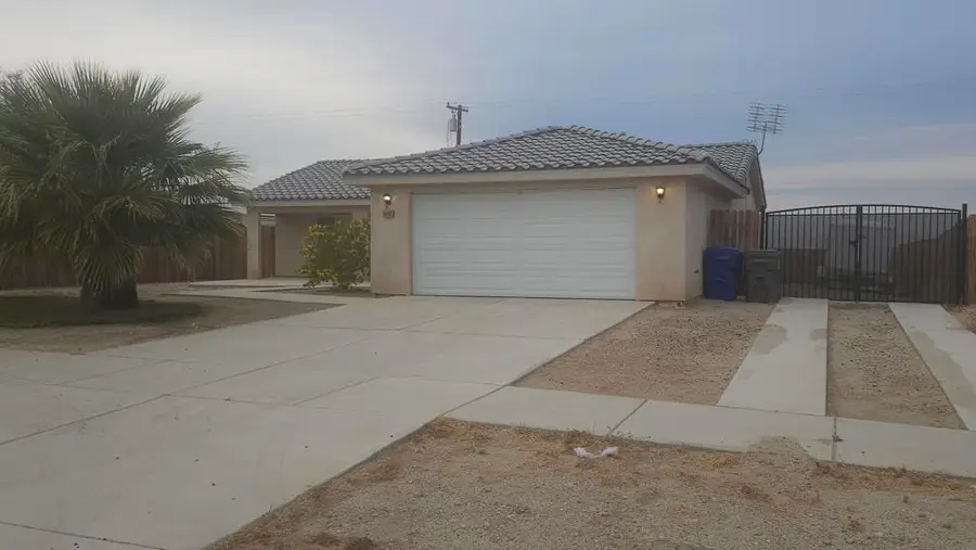 1060 S Marina Drive, Thermal, CA 92274 - Image #3