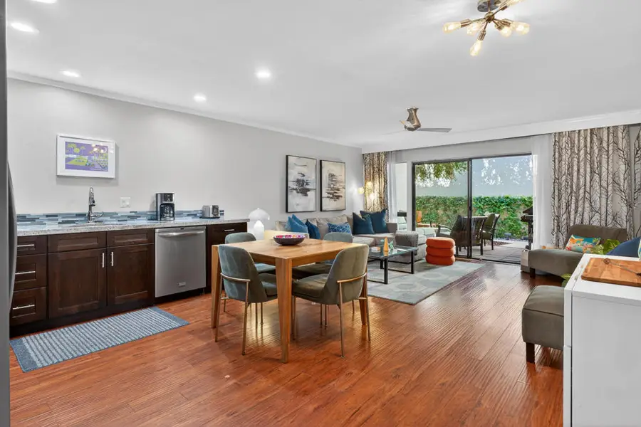 1655 E Palm Canyon Drive #511, Palm Springs, CA 92264 - Image #3