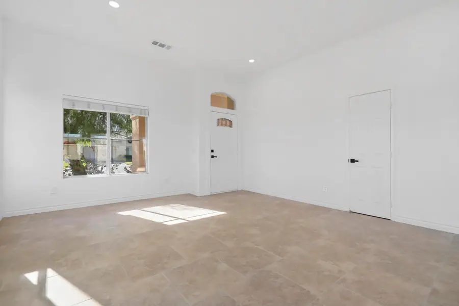 69624 Northhampton Avenue, Cathedral City, CA 92234 - Image #3