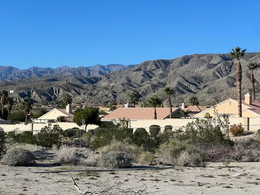 65805 Mission Lakes Boulevard, Desert Hot Springs, CA 92240 - Image #2