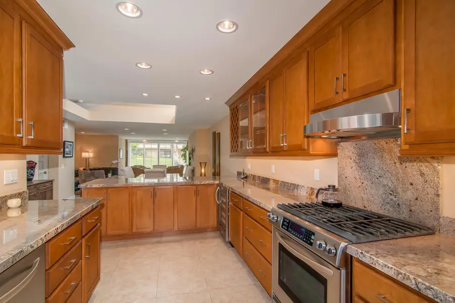 48275 Racquet Lane, Palm Desert, CA 92260 - Image #2