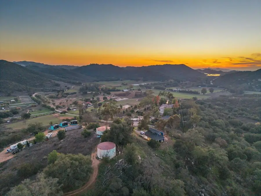 26086 Bear Valley Heights Road, Escondido, CA 92027 - Image #2