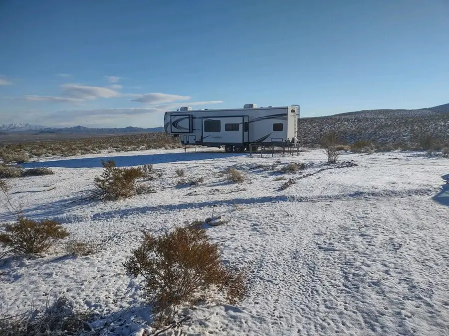 7077 Camp Rock Road, Lucerne Valley, CA 92356 - #3