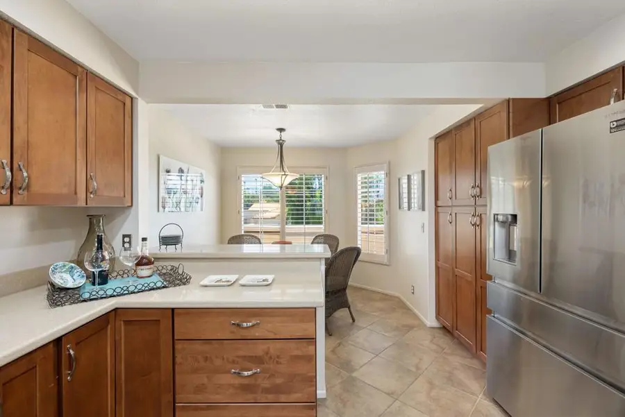 340 Vista Royale Drive, Palm Desert, CA 92211 - Image #2