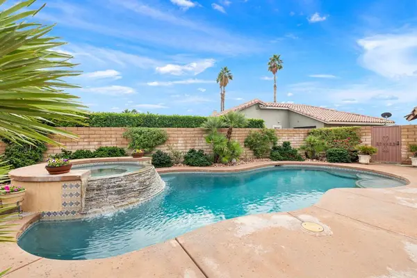 44030 Mariposa Court, La Quinta, CA 92253
