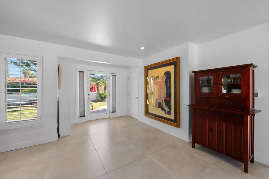 1381 S Calle Marcus, Palm Springs, CA 92264 - Image #3