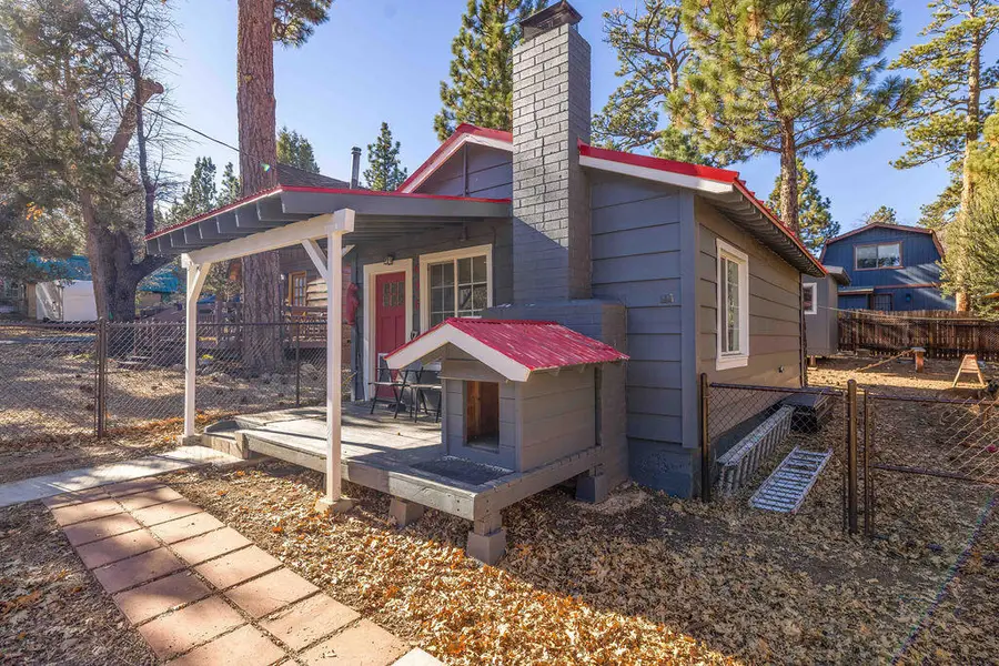 696 Highland Lane, Sugarloaf, CA 92386 - #2